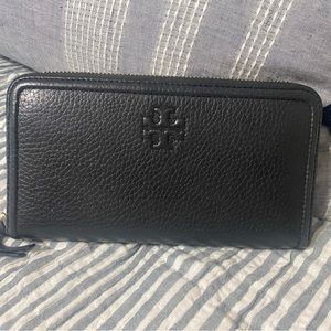 Tory Burch zip around wallet